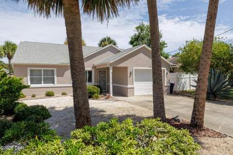 308 N 6th Street, Flagler Beach FL - photo 9 of 36