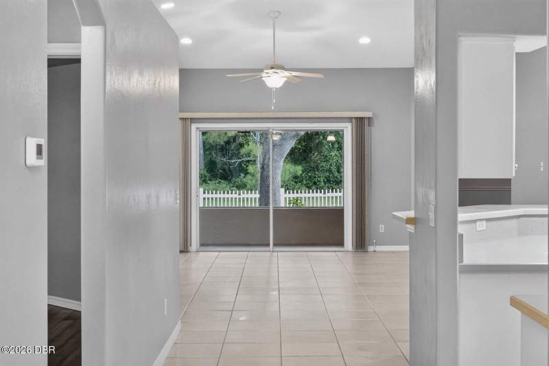 3 bedroom Single Family Residence at 49 Spring Meadows Drive, Spring Meadows, Ormond Beach — photo 5