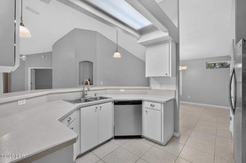 49 Spring Meadows Drive, Ormond Beach FL - photo 15 of 54
