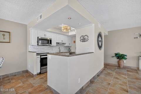 2828 N Atlantic Avenue #305, Daytona Beach FL - photo 21 of 61