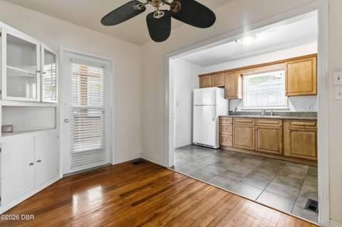 217 Daytona Avenue, Daytona Beach FL - photo 10 of 26