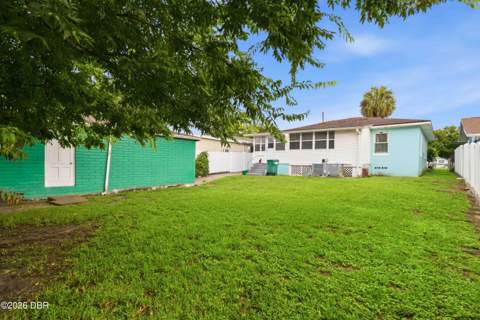 217 Daytona Avenue, Daytona Beach FL - photo 23 of 26