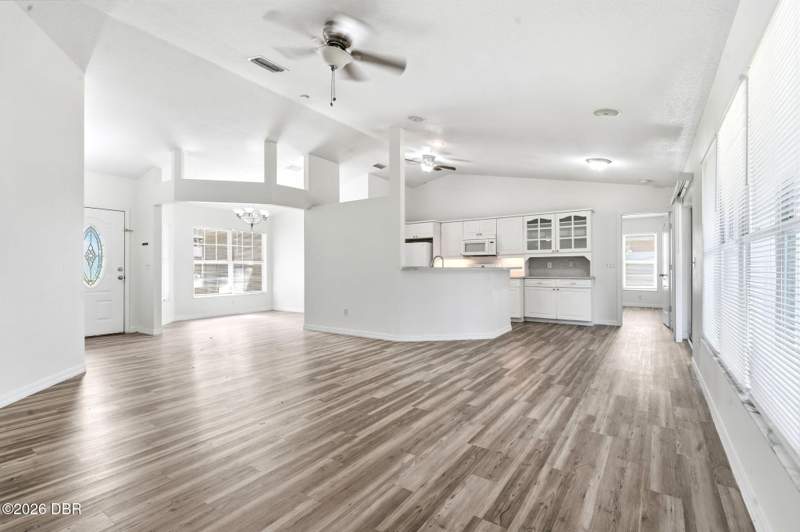 3 bedroom Single Family Residence at 3128 Mango Tree Drive, Florida Shores, Edgewater — photo 5