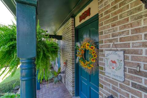 5 Magnolia Avenue, Ormond Beach FL - photo 7 of 58