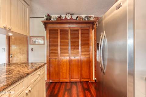 5 Magnolia Avenue, Ormond Beach FL - photo 15 of 58