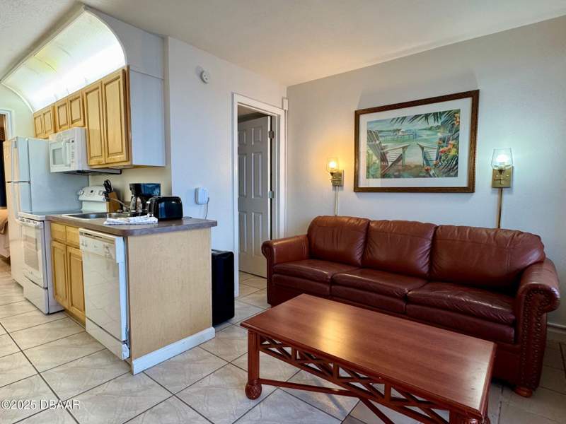 1 bedroom Condotel at 701 S Atlantic Avenue #307, Harbour Beach Resort, Daytona Beach — photo 5