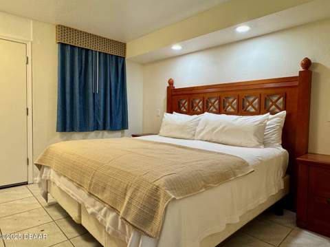 701 S Atlantic Avenue #307, Daytona Beach FL - photo 9 of 17