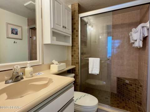 701 S Atlantic Avenue #407, Daytona Beach FL - photo 10 of 17