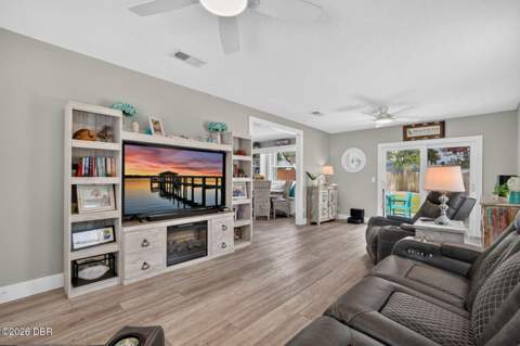 4503 Saxon Drive, New Smyrna Beach FL - photo 15 of 43