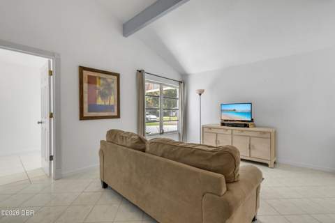 19 Crompton Place, Palm Coast FL - photo 7 of 37
