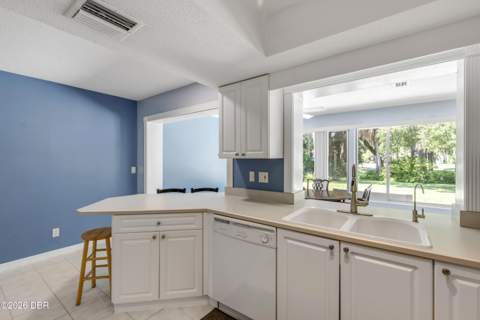 19 Crompton Place, Palm Coast FL - photo 12 of 37