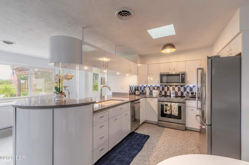 3 bedroom Single Family Residence at 801 Fairway Drive, Aqua Golf, New Smyrna Beach — photo 4
