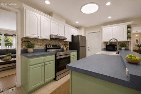 102 N Capri Drive, Ormond Beach FL - photo 14 of 47