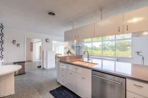 801 Fairway Drive, New Smyrna Beach FL - photo 24 of 73