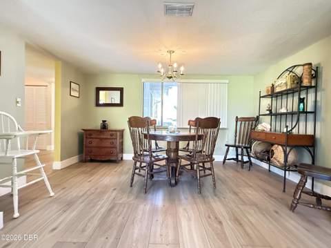 33 Andrea Drive, New Smyrna Beach FL - photo 14 of 81