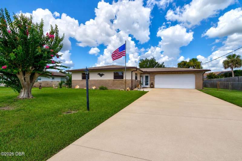 3 bedroom Single Family Residence at 103 Dee Street, Fairgreen, New Smyrna Beach — photo 2