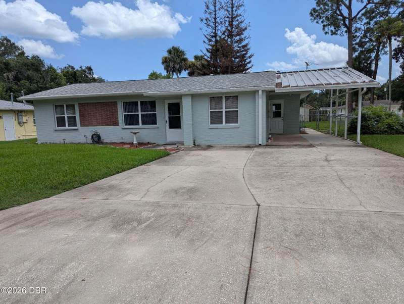 3 bedroom Single Family Residence at 314 Roslyn Avenue, Not In Subdivision, New Smyrna Beach — photo 2