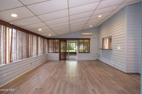 120 Gull Circle, Daytona Beach FL - photo 13 of 38