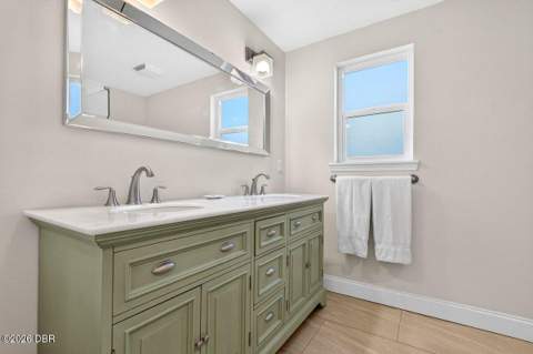 4717 S Atlantic Avenue, New Smyrna Beach FL - photo 17 of 39