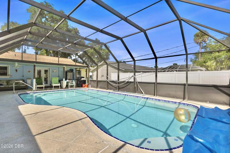 4 bedroom Single Family Residence at 629 Hamlet Drive, Hamlet, Port Orange — photo 2