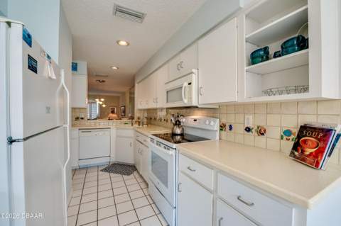 226 Florida Shores Boulevard, Daytona Beach Shores FL - photo 17 of 62
