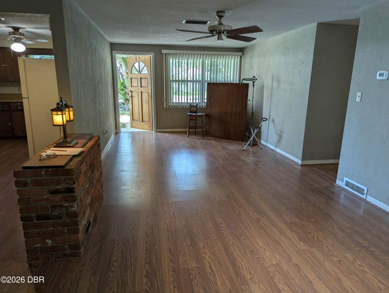 3 bedroom Single Family Residence at 308 Trudgeon Drive, Not In Subdivision, New Smyrna Beach — photo 3