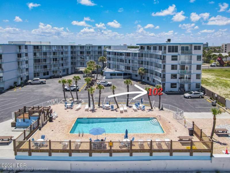 0 bedroom Condotel at 1233 S Atlantic Avenue #102, Sea Dip Resort, Daytona Beach — photo 4
