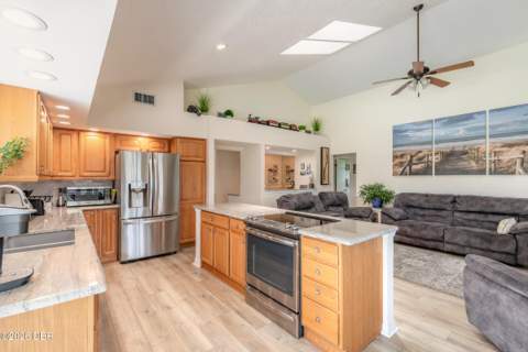 785 Pelican Bay Drive, Daytona Beach FL - photo 16 of 54