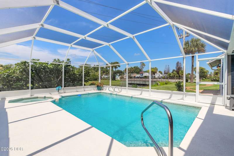 4 bedroom Single Family Residence at 785 Pelican Bay Drive, Pelican Bay, Daytona Beach — photo 4