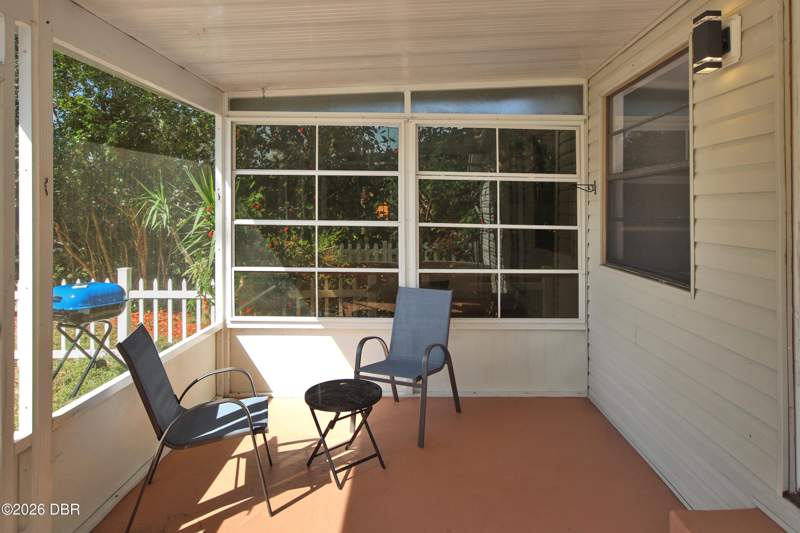 2 bedroom Single Family Residence at 847 Jasmine Avenue, Not In Subdivision, Holly Hill — photo 4