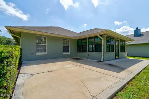 317 Glenbriar Circle, Daytona Beach FL - photo 14 of 32