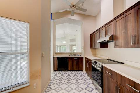 317 Glenbriar Circle, Daytona Beach FL - photo 21 of 32