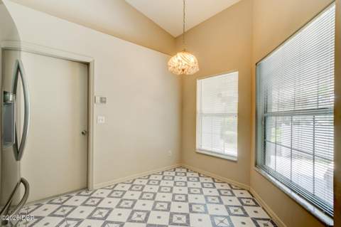 317 Glenbriar Circle, Daytona Beach FL - photo 23 of 32