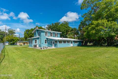 1591 Birmingham Avenue, Daytona Beach FL - photo 7 of 76