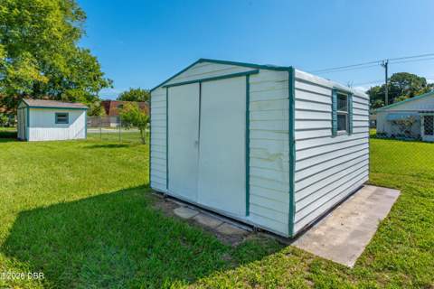 1591 Birmingham Avenue, Daytona Beach FL - photo 10 of 76