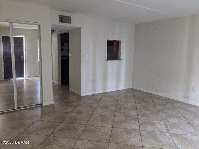 1 bedroom Condominium at 102 S Peninsula Drive #105, Not In Subdivision, Daytona Beach — photo 3