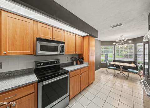 2013 Beaver Creek Drive, Port Orange FL - photo 16 of 49