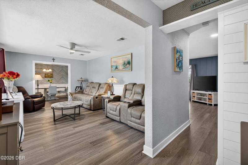 3 bedroom Single Family Residence at 117 Ann Rustin Drive, Ann Rustin Estates, Ormond Beach — photo 4