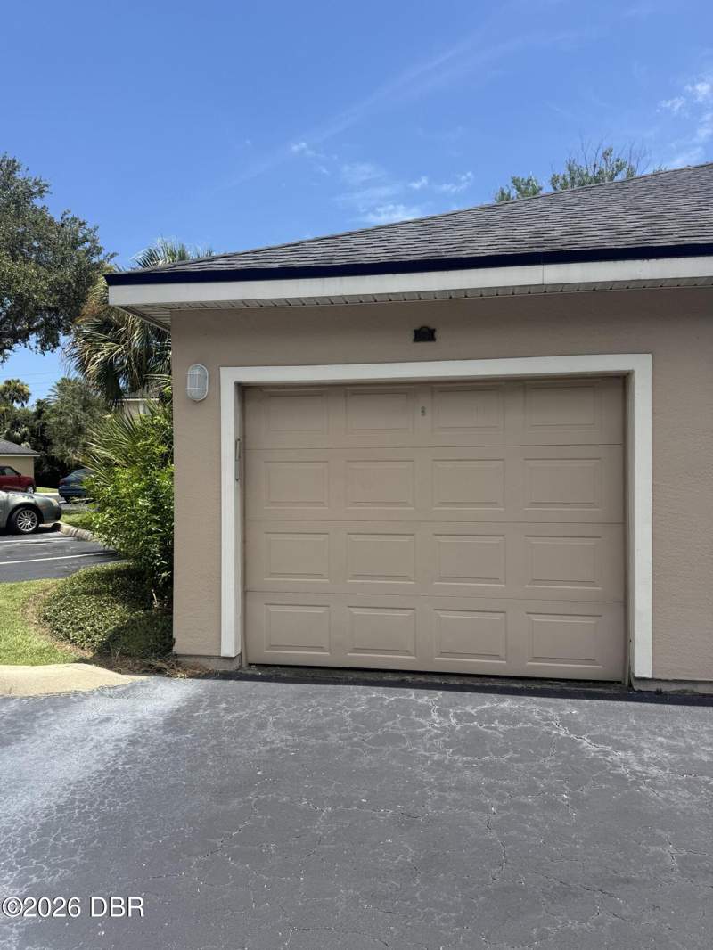 1 bedroom Condominium at 940 Village Trail #5-106, Villaggio On The Lakes Condo, Port Orange — photo 2
