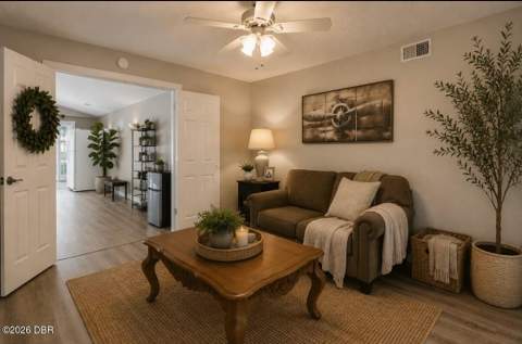 537 Pelican Bay Drive, Daytona Beach FL - photo 23 of 39