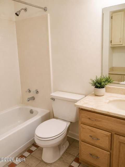 1401 S Palmetto Avenue #215, Daytona Beach FL - photo 7 of 16