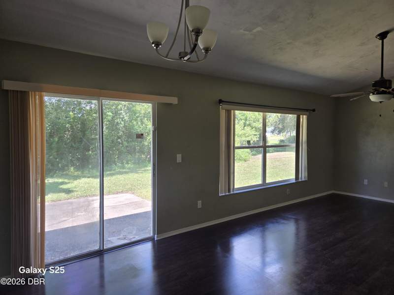 3 bedroom Single Family Residence at 340 Pine Breeze Drive, Meadow Lake, Edgewater — photo 4
