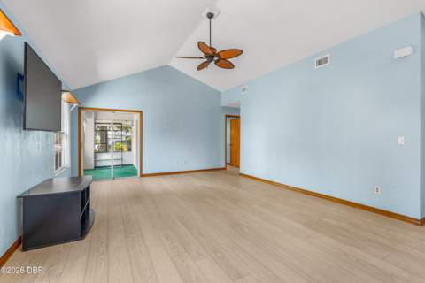 104 Shoal Creek Circle, Daytona Beach FL - photo 10 of 43