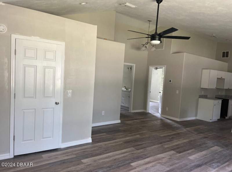 2 bedroom Single Family Residence at 2852 Glenwood Avenue, Turnbull Shores, New Smyrna Beach — photo 3