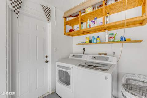 2952 Carriage Drive, South Daytona FL - photo 15 of 35