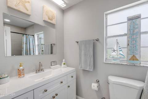 2952 Carriage Drive, South Daytona FL - photo 21 of 35
