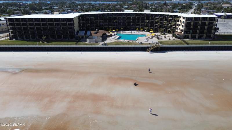 0 bedroom Condotel at 2301 S Atlantic Avenue #303, Hawaiian Inn Beach Resort, A Condo, Daytona Beach Shores — photo 3