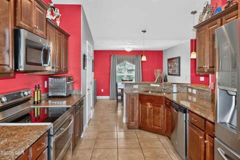 121 Harrison Road, Daytona Beach FL - photo 8 of 35