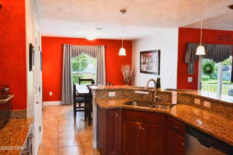 121 Harrison Road, Daytona Beach FL - photo 9 of 35