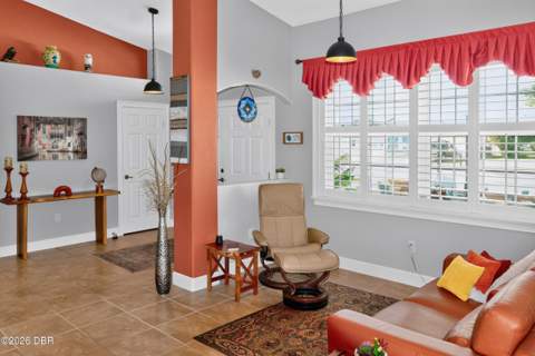 121 Harrison Road, Daytona Beach FL - photo 7 of 35